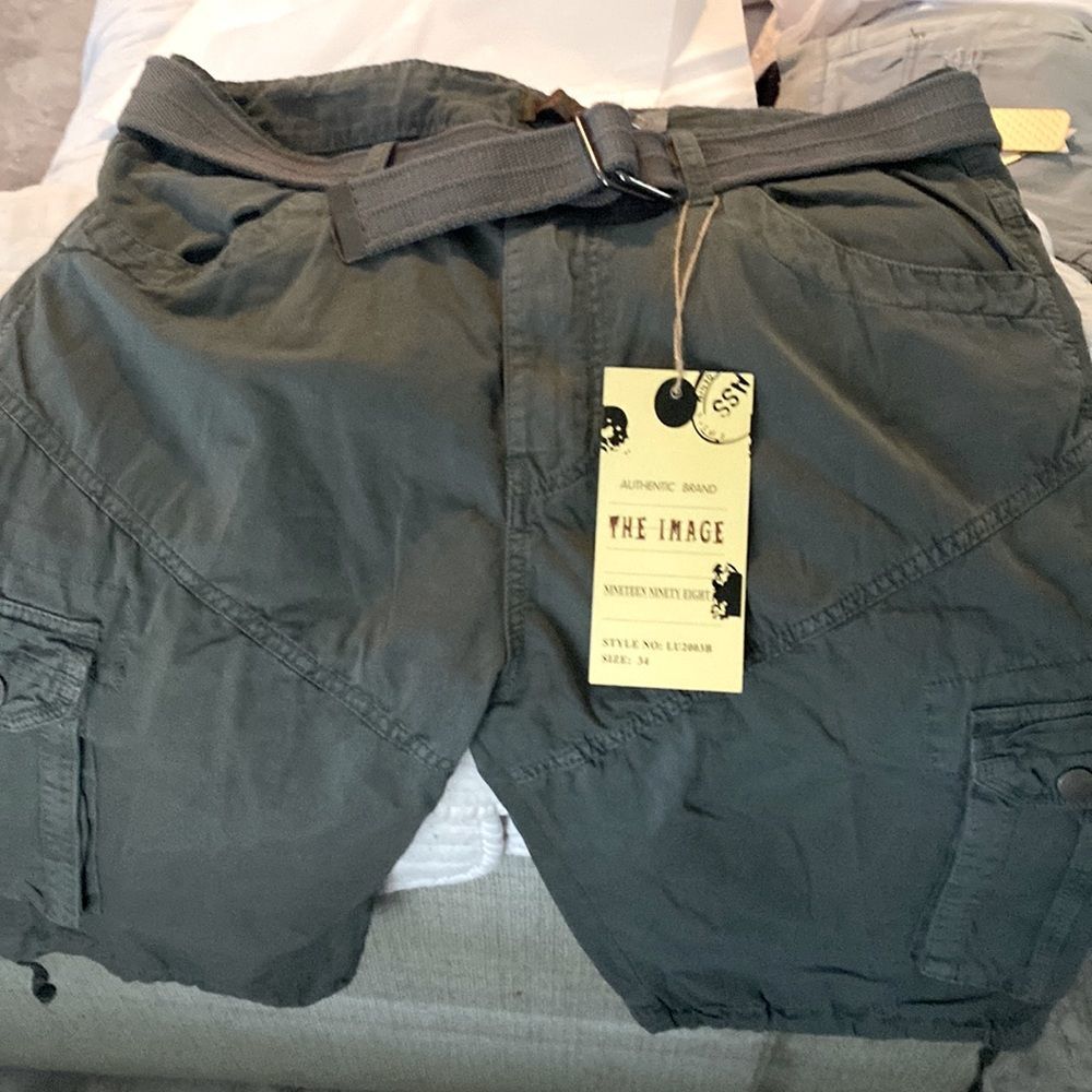 Mens size 34 Grey Cargo Shorts New